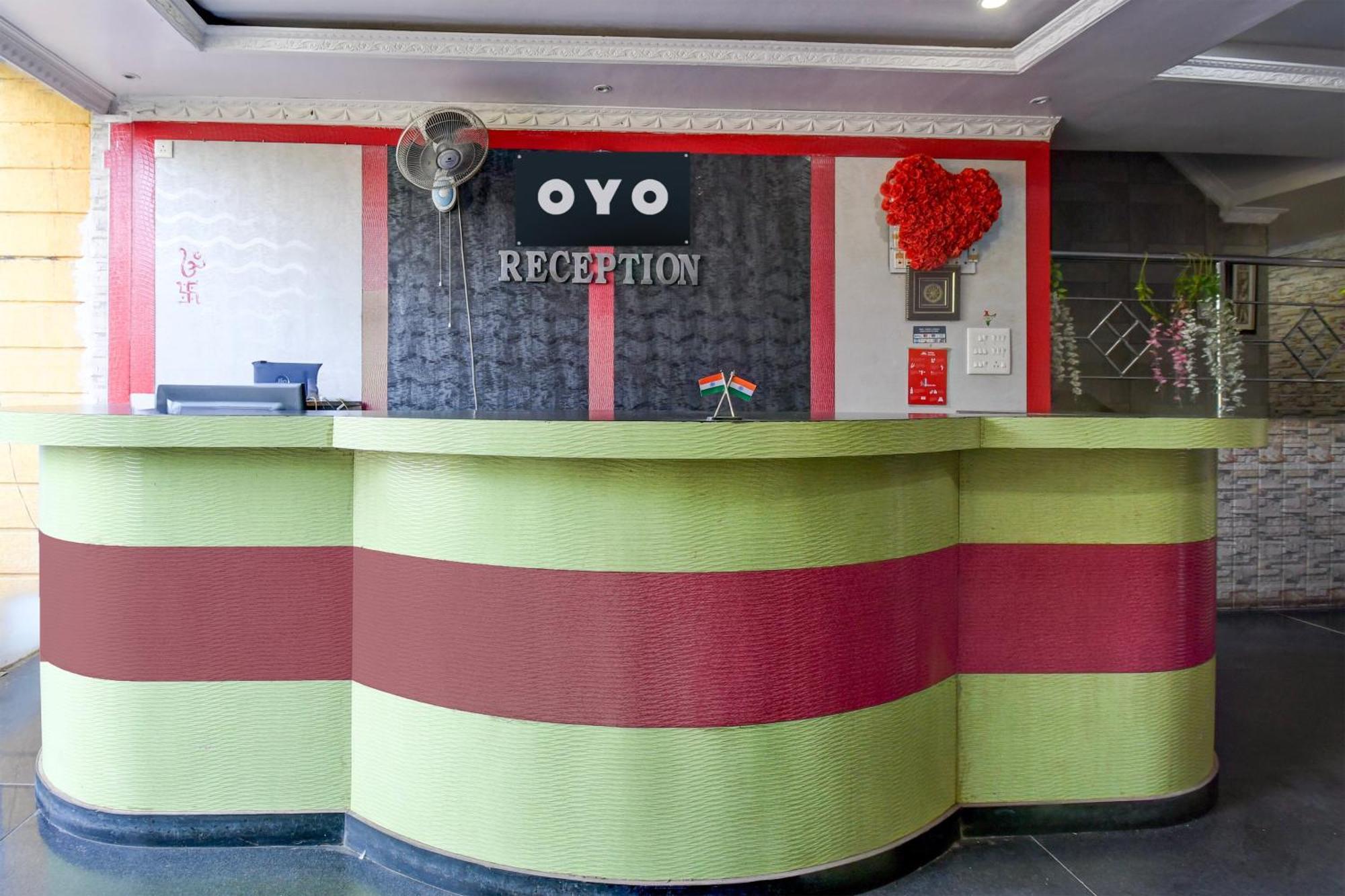 Hotel O Blue Royal Bhubaneswar Bagian luar foto