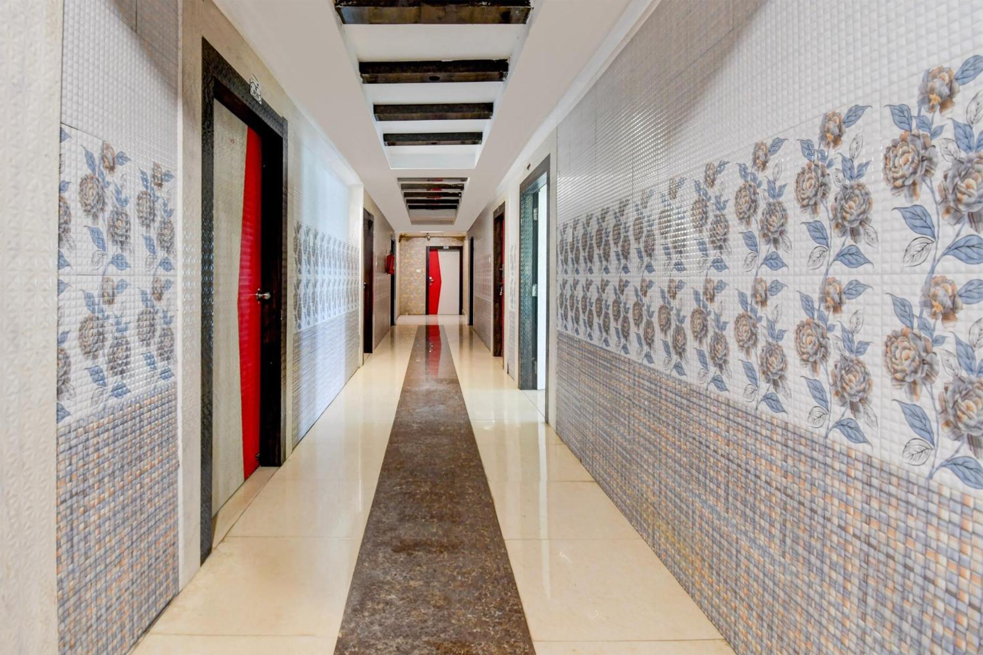 Hotel O Blue Royal Bhubaneswar Bagian luar foto